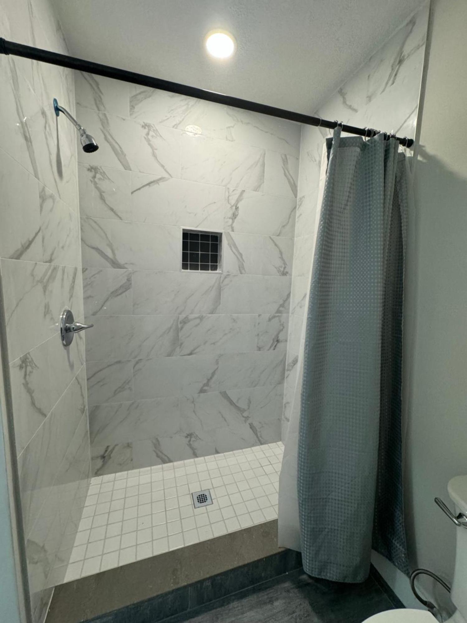 Deluxe Apartment Whit Laundry Tampa Luaran gambar