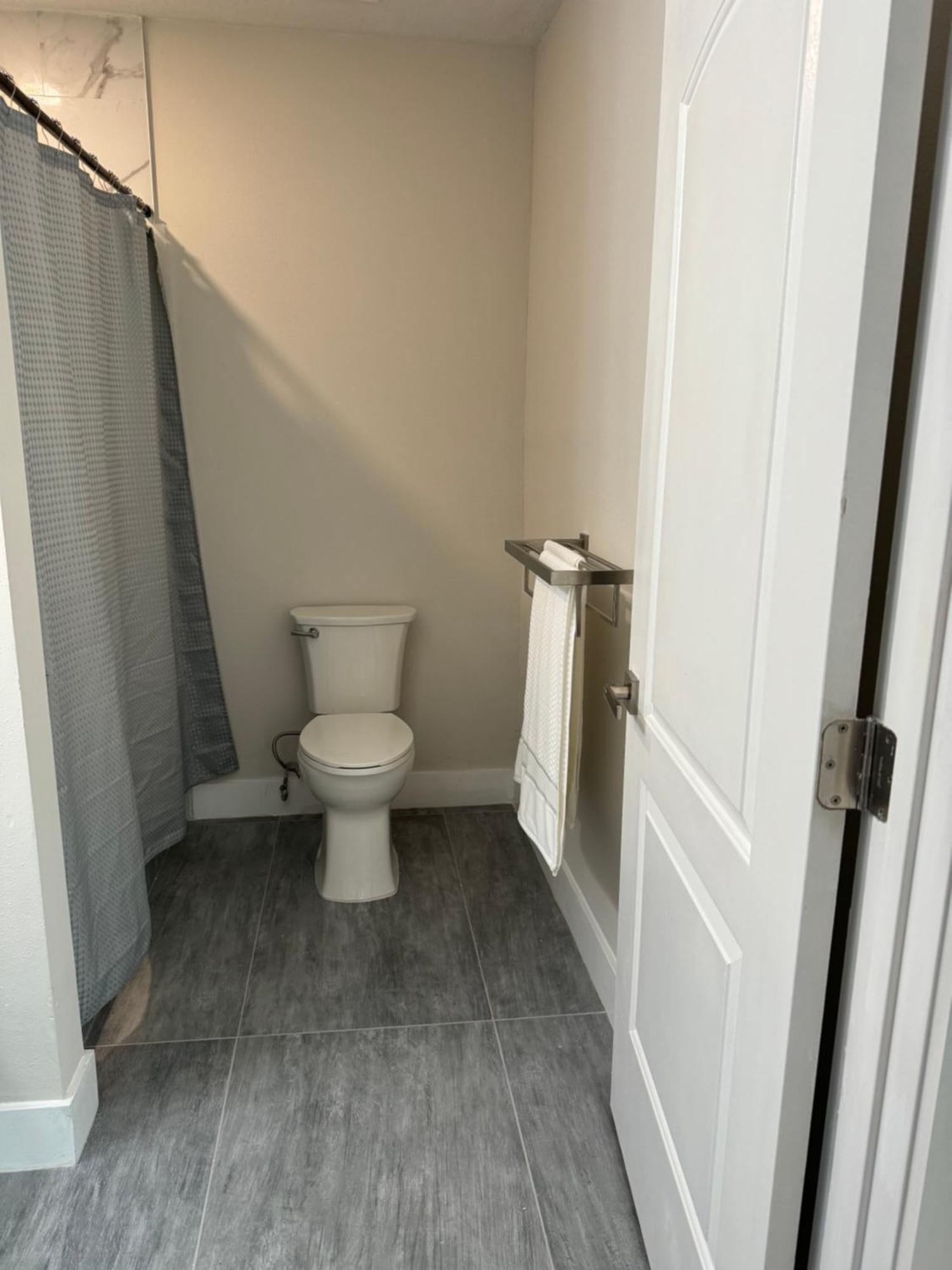 Deluxe Apartment Whit Laundry Tampa Luaran gambar